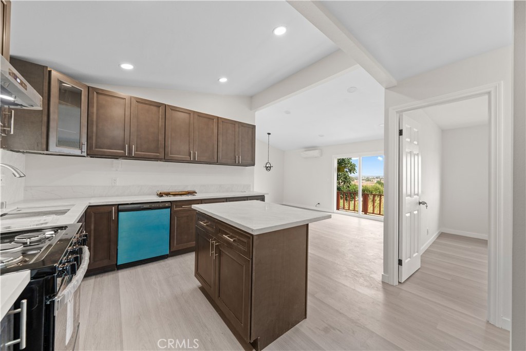 1021 Mooney Dr