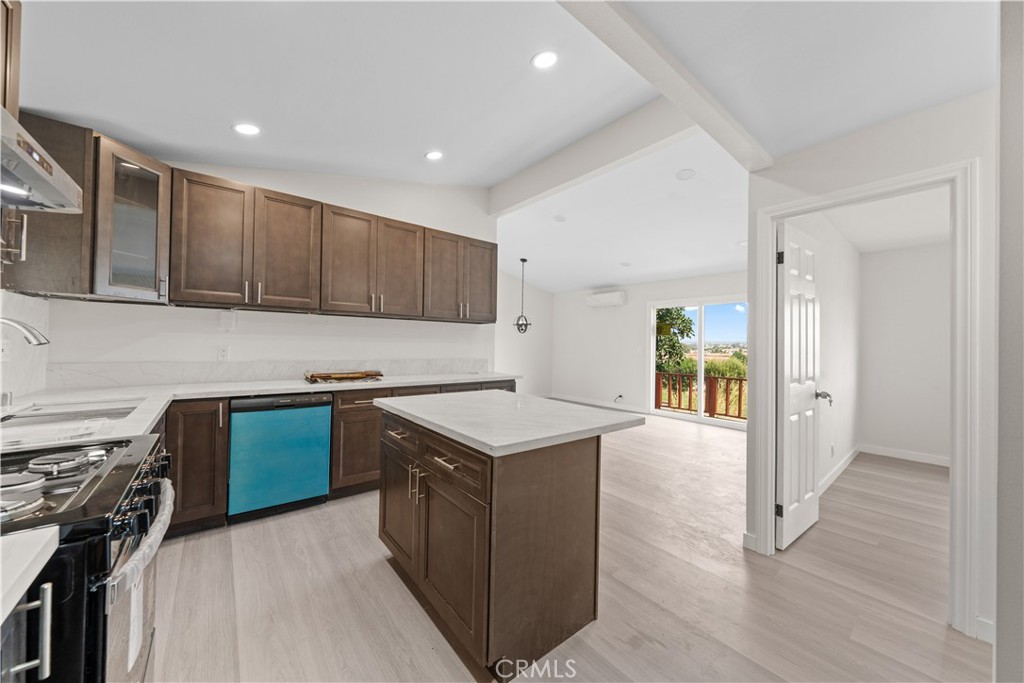 1021 Mooney Dr