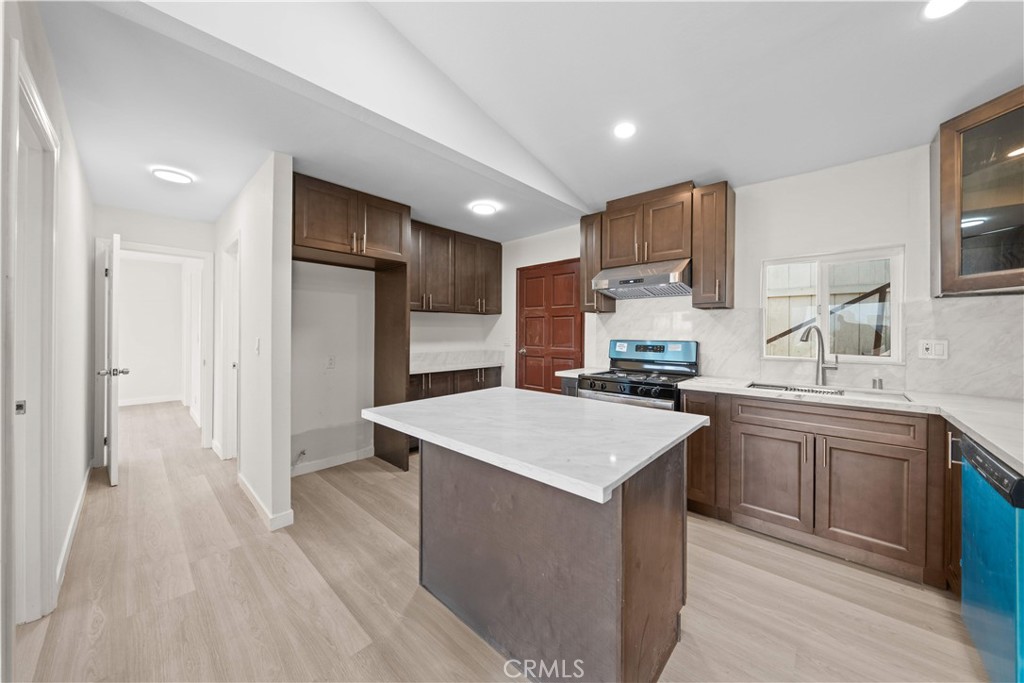 1021 Mooney Dr