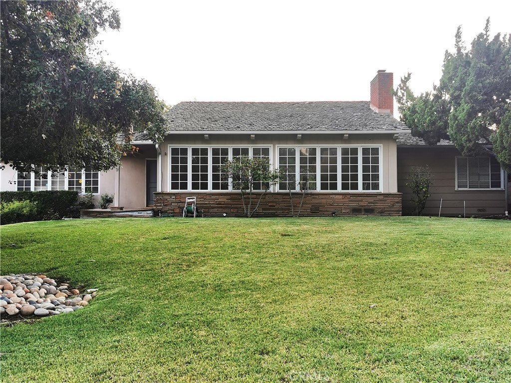 319 Vaquero Road