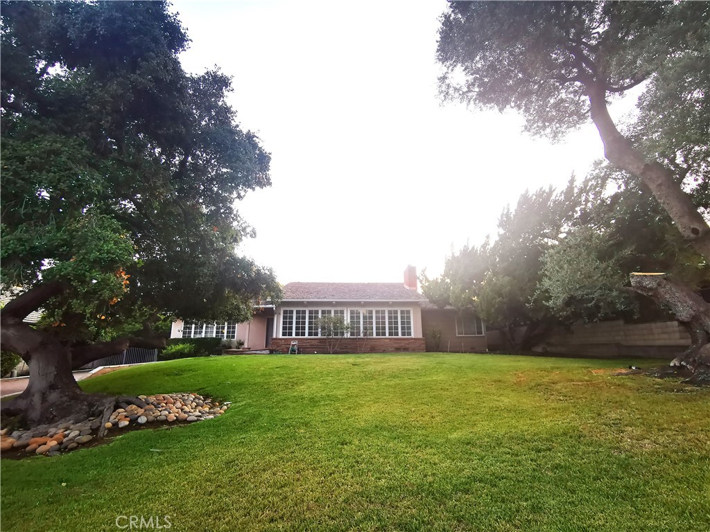 319 Vaquero Road