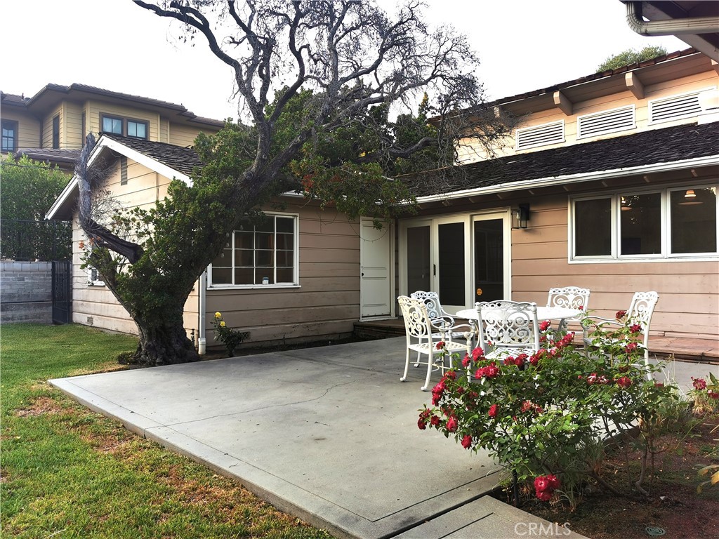319 Vaquero Road