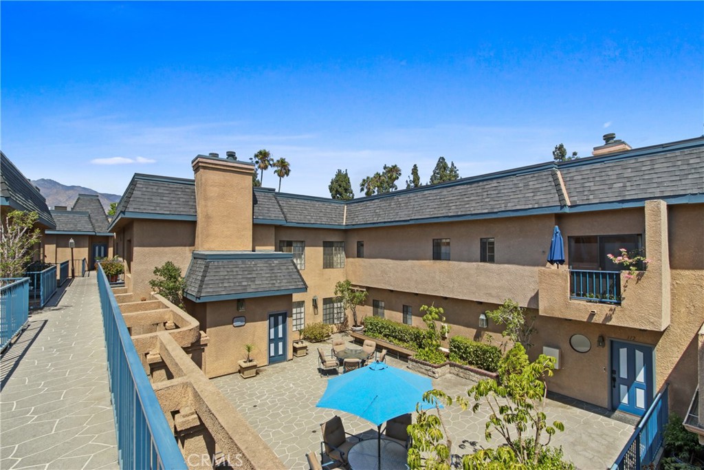 618 Fairview Avenue 112