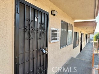 141 S Avenue 22 17