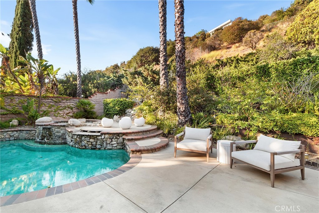 7923 Electra Drive