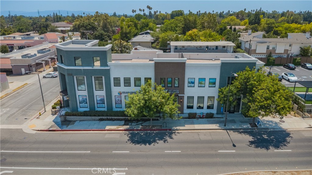 2956 E Colorado Boulevard