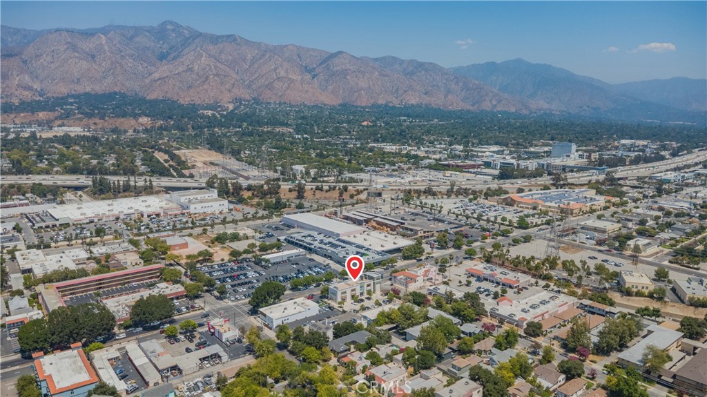 2956 E Colorado Boulevard