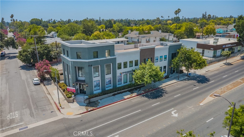 2956 E Colorado Boulevard