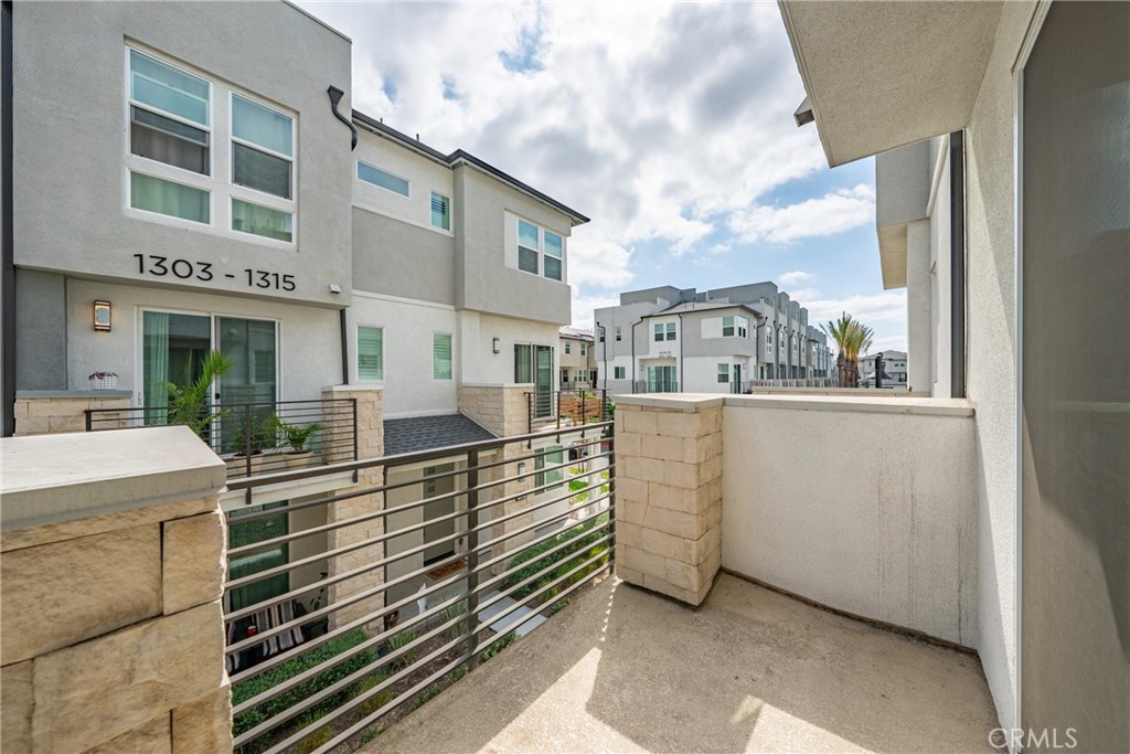 1407 w bushell Street