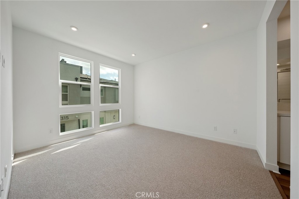 1407 w bushell Street