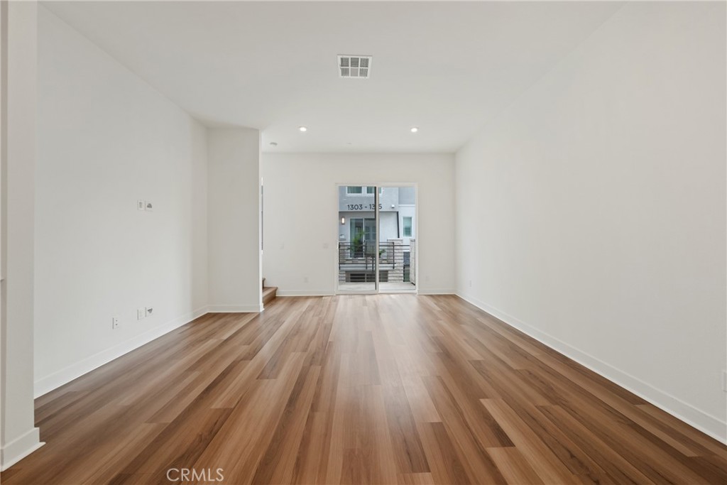 1407 w bushell Street