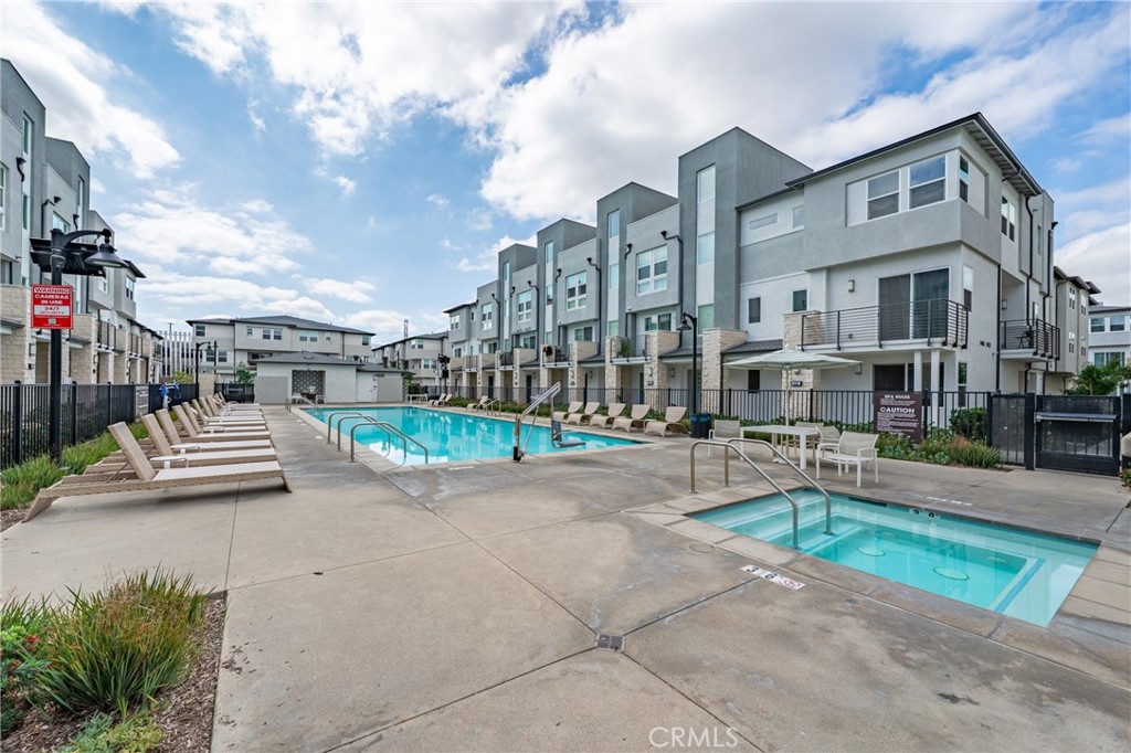 1407 w bushell Street