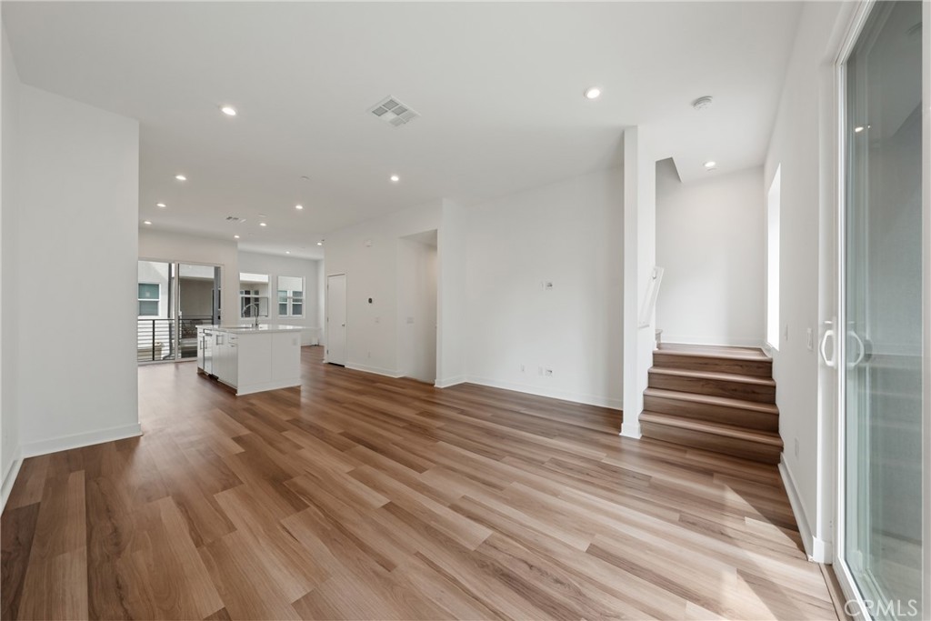 1407 w bushell Street