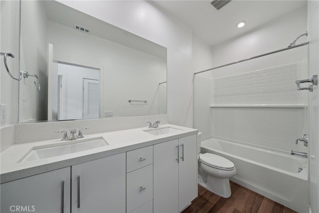 1407 w bushell Street