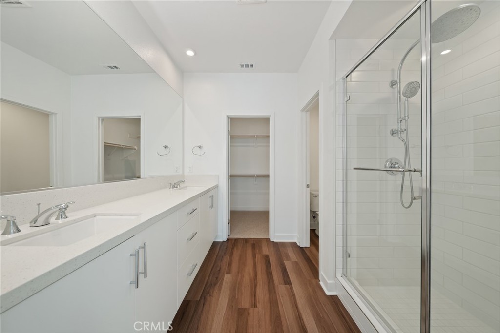 1407 w bushell Street