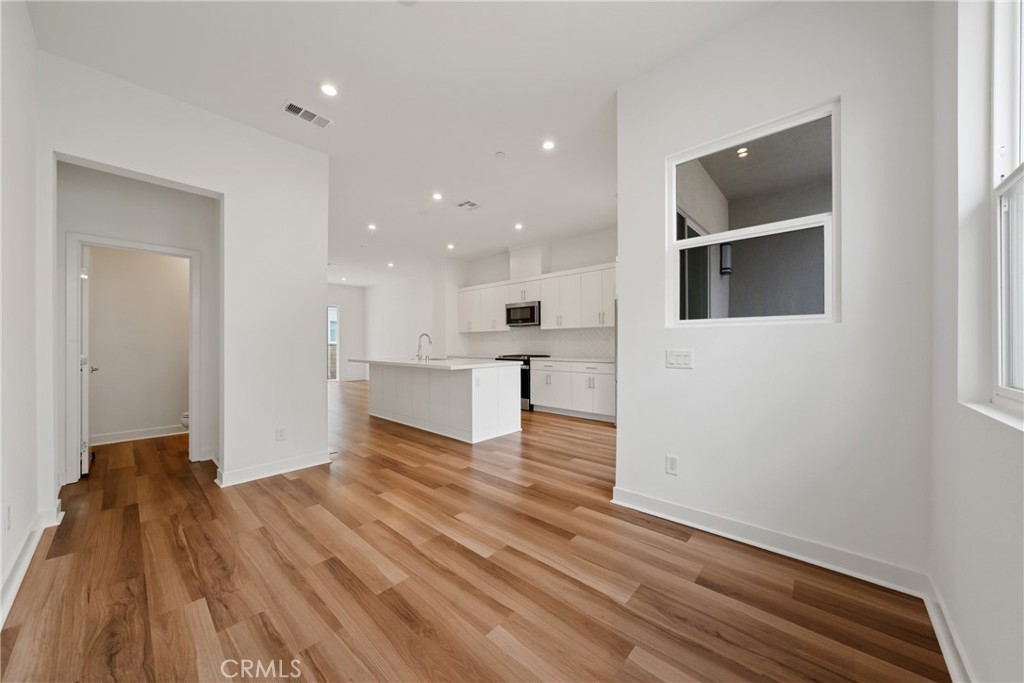 1407 w bushell Street