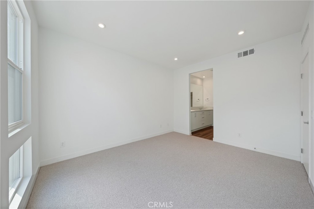 1407 w bushell Street