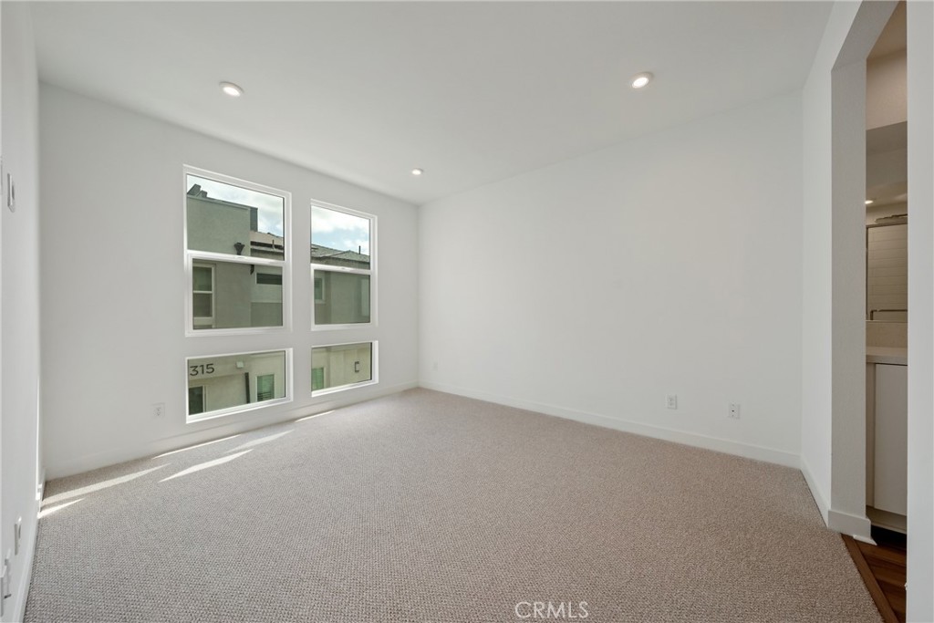 1407 w bushell Street