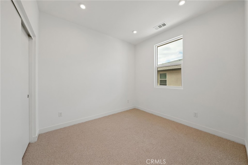 1407 w bushell Street