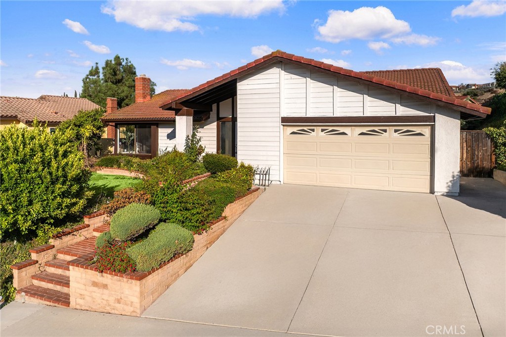 2122 Marblecrest