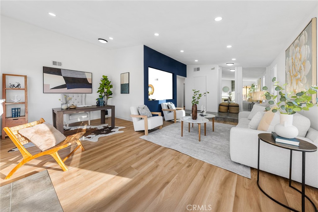 2122 Marblecrest