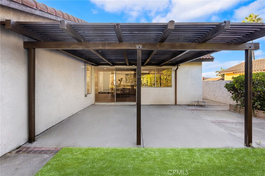 2122 Marblecrest