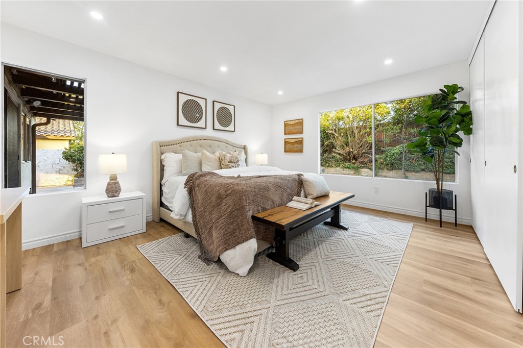 2122 Marblecrest