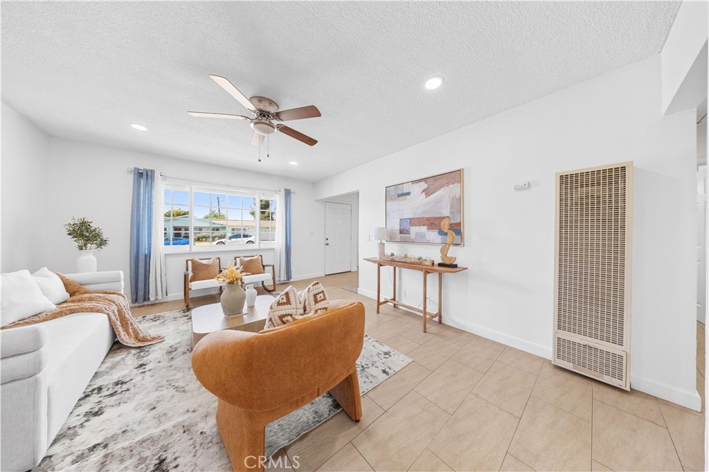 10199 Camulos Avenue