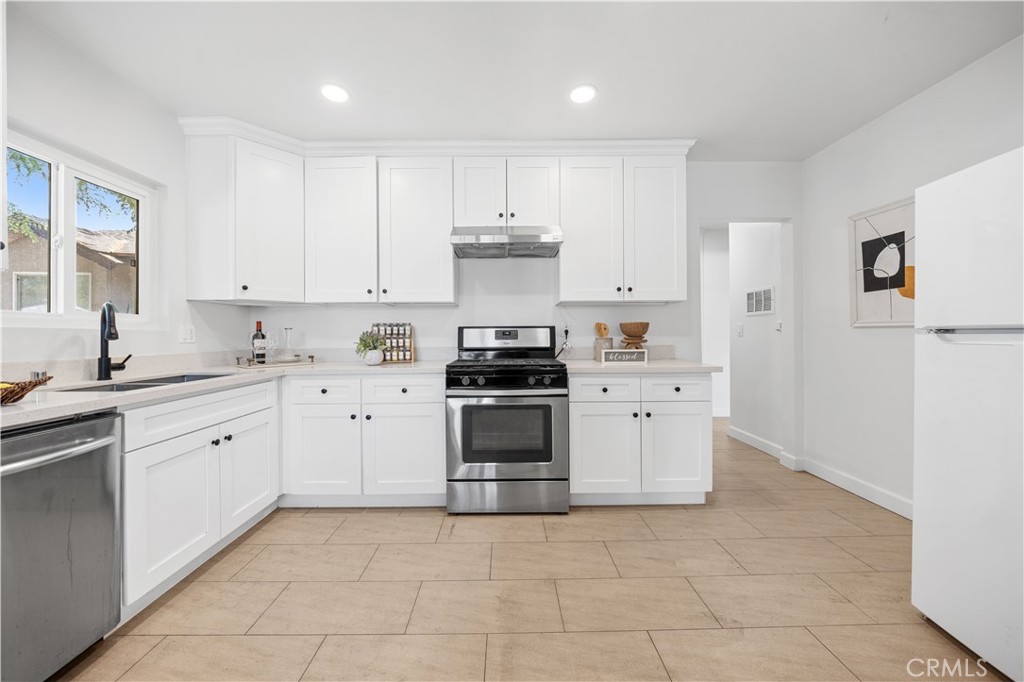 10199 Camulos Avenue