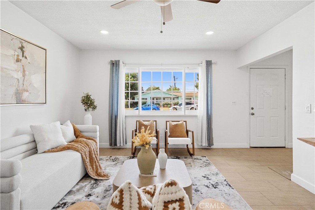 10199 Camulos Avenue