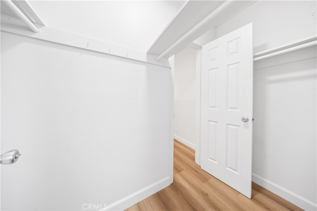 10199 Camulos Avenue