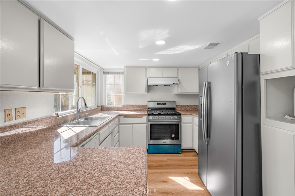 825 E Newmark Avenue A