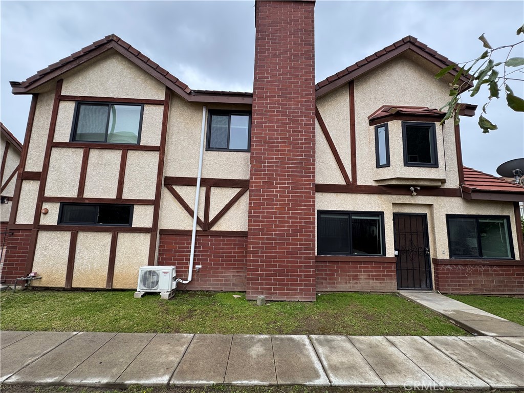 197 N Nicholson Avenue