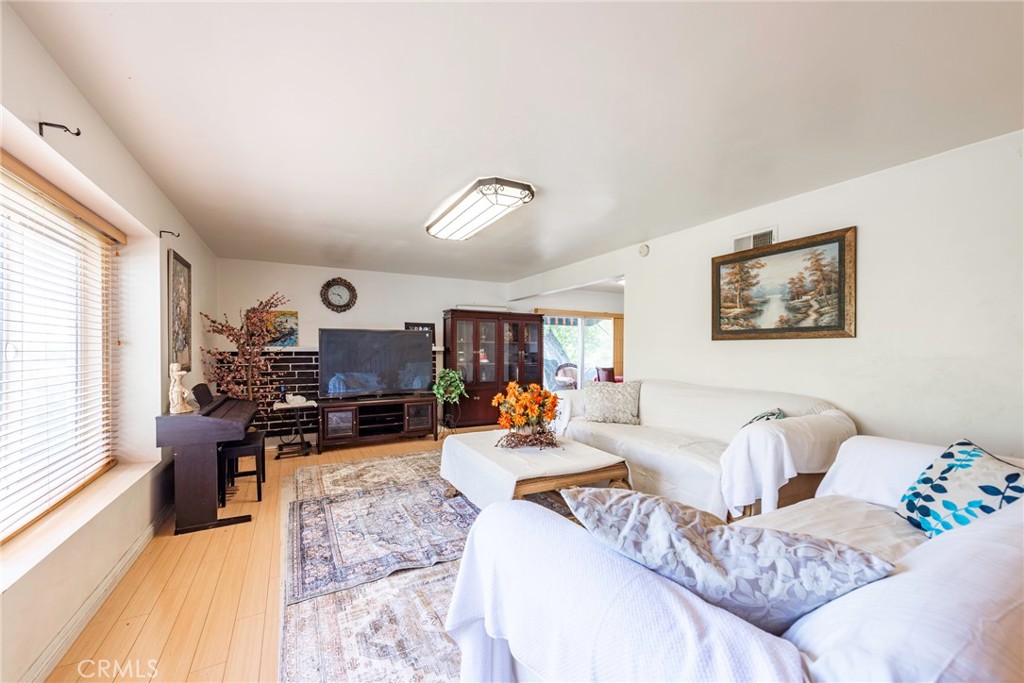 1245 Oakhaven Road