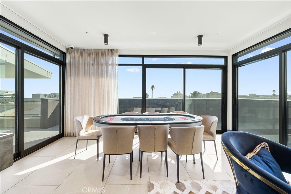 218 N El Molino Avenue 501