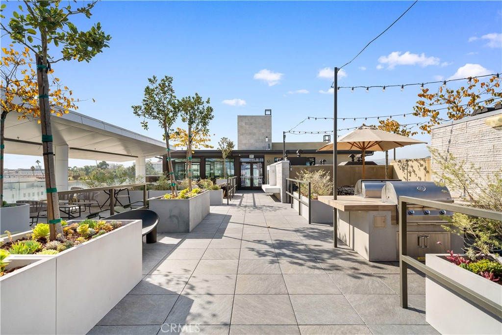 218 N El Molino Avenue 501