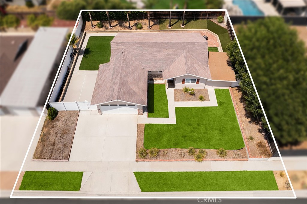 21127 E Cypress Street