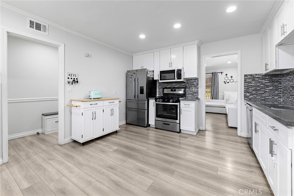 21127 E Cypress Street