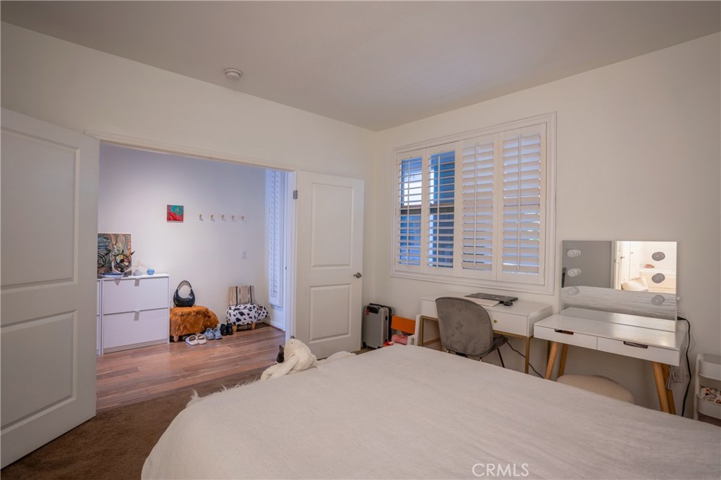 201 E Angeleno Avenue 206