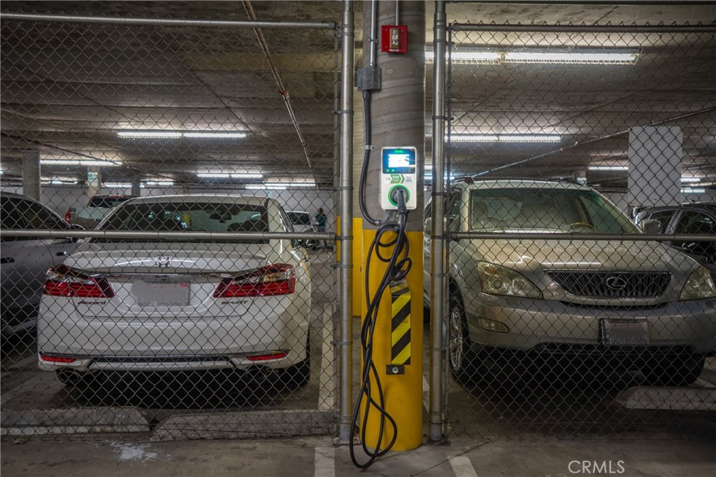 201 E Angeleno Avenue 206