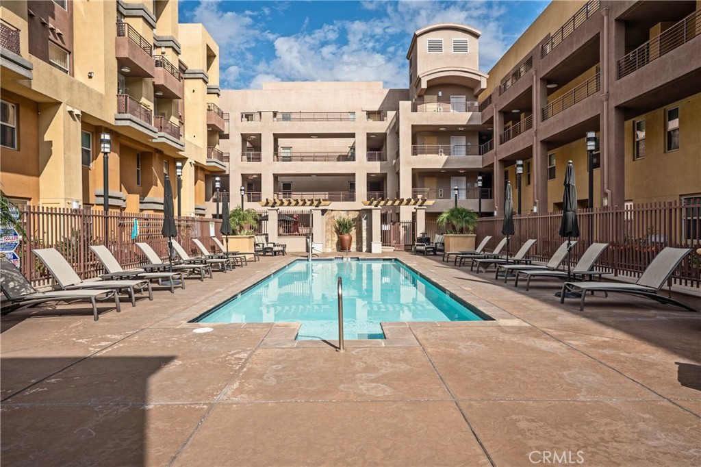 201 E Angeleno Avenue 206