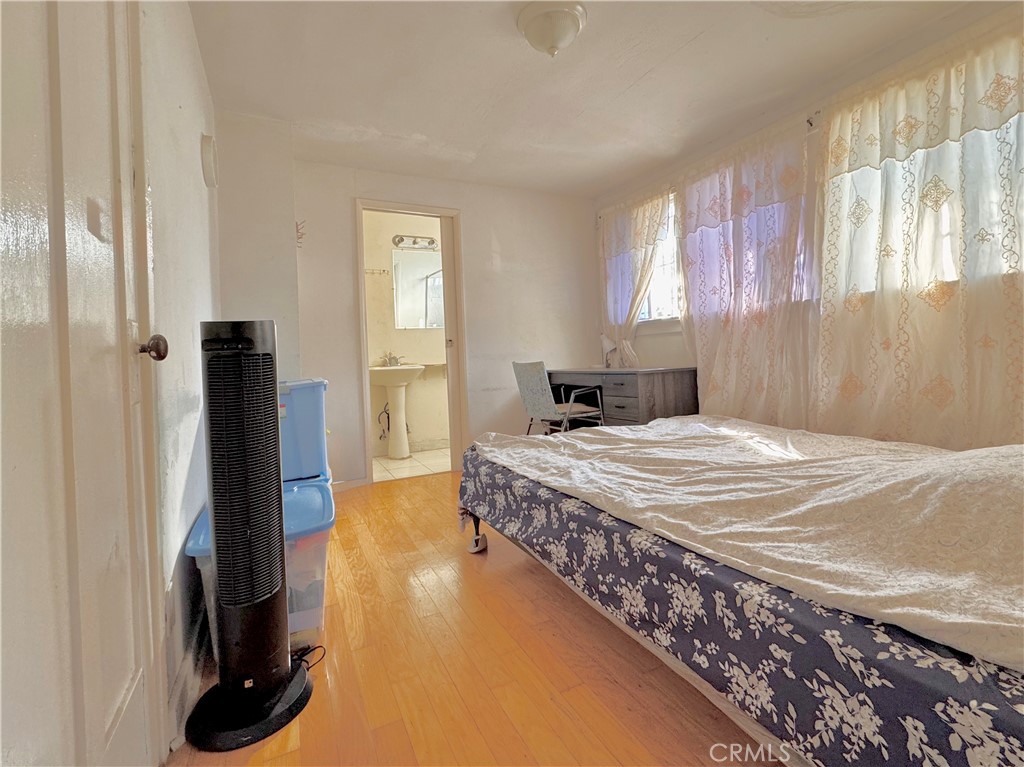 3817 Rosemead Boulevard