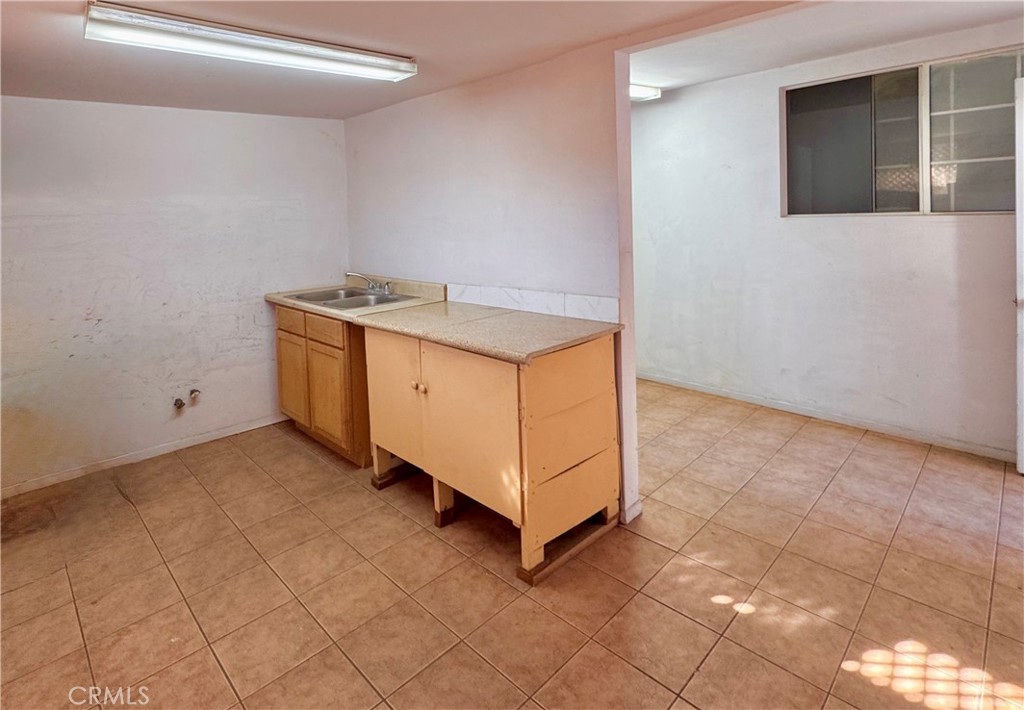 3817 Rosemead Boulevard