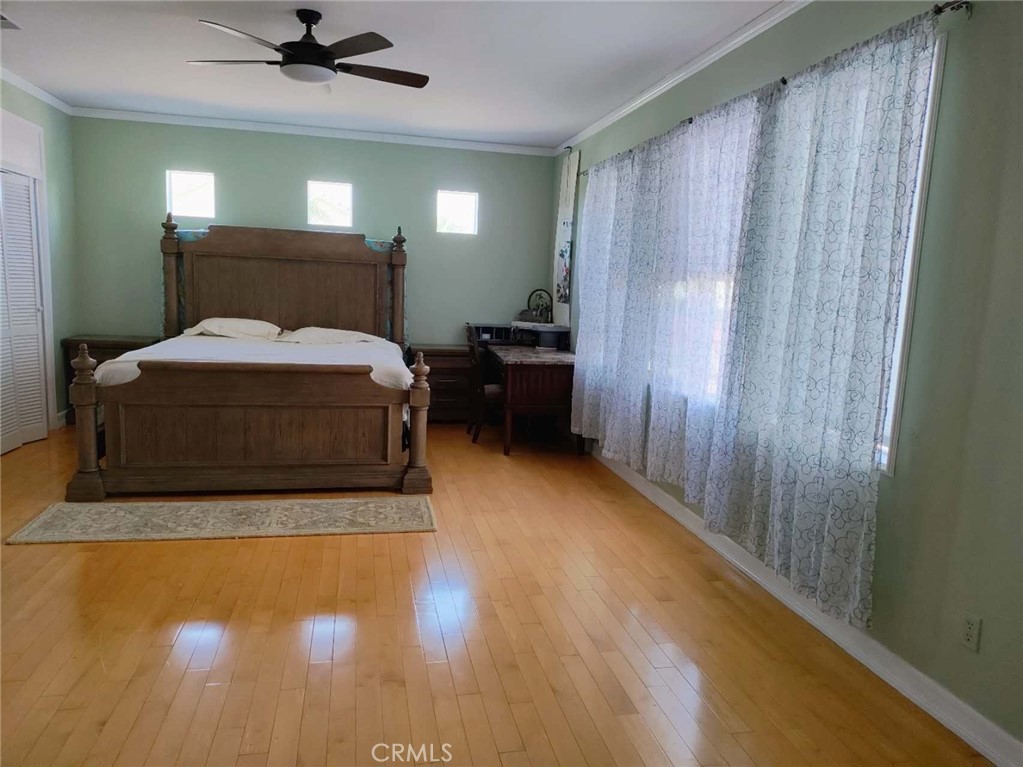 8564 Mill Pond