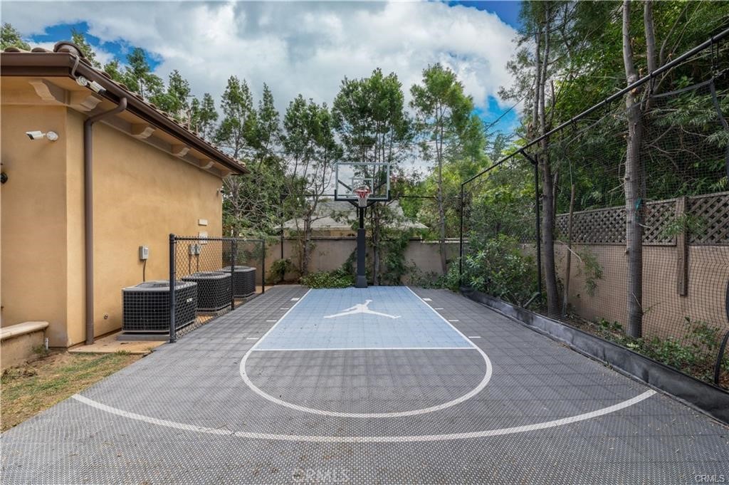 312 E Camino Real Avenue