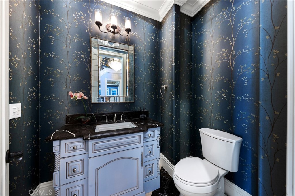 312 E Camino Real Avenue