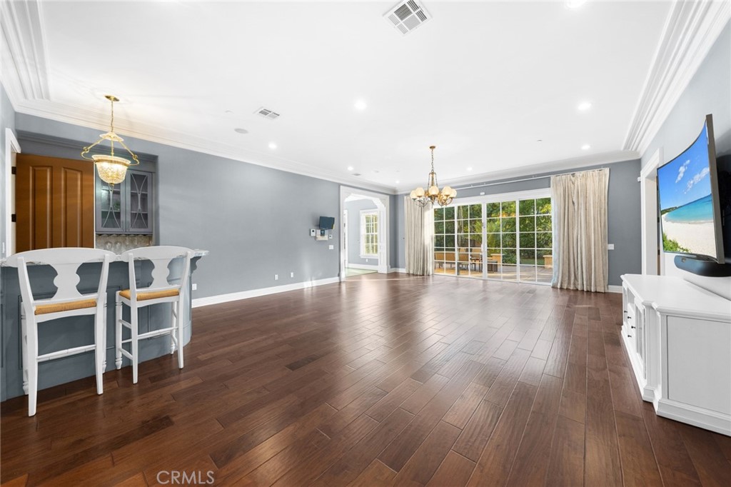 312 E Camino Real Avenue