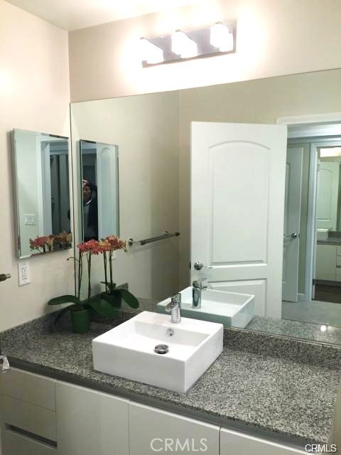 28 N 3rd Street B208