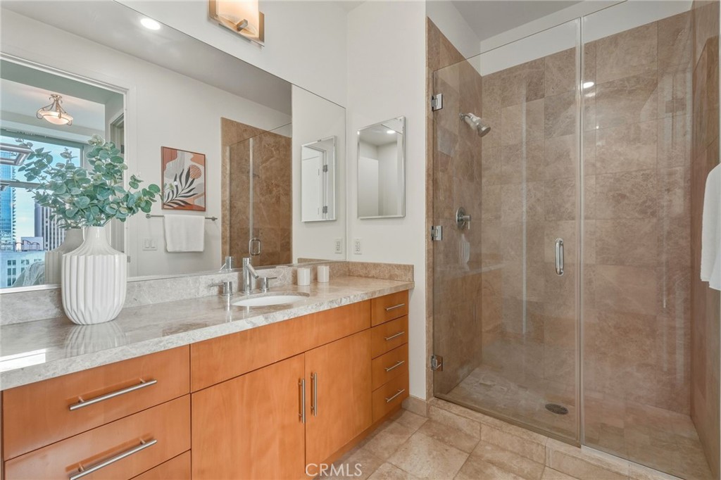 3223 W 6th Street 1006