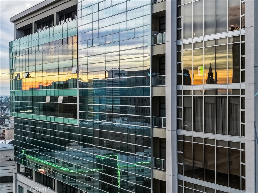 3223 W 6th Street 1006